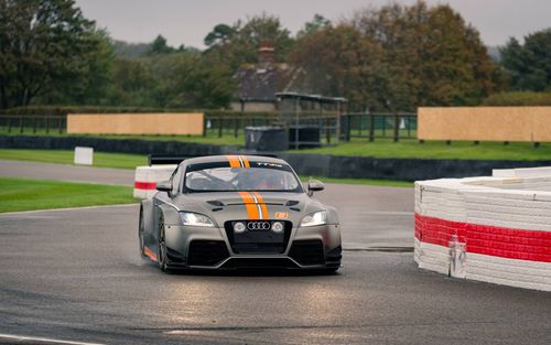Joe Macari Goodwood track day 2020
