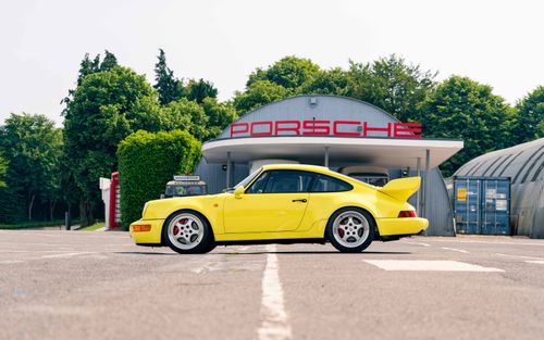 Joe Macari Goodwood track day 2021