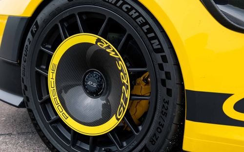Joe Macari Goodwood track day 2021