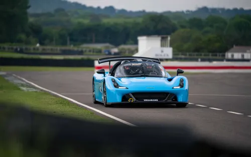 Joe Macari Goodwood track day 2021