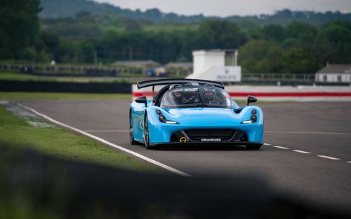 Joe Macari Goodwood track day 2021