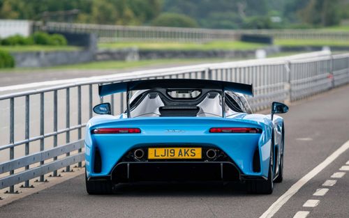 Joe Macari Goodwood track day 2021