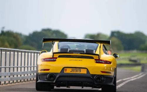 Joe Macari Goodwood track day 2021