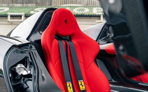 Joe Macari Goodwood track day 2021