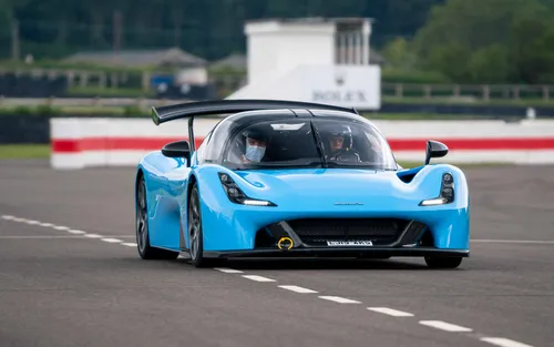 Joe Macari Goodwood track day 2021