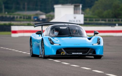 Joe Macari Goodwood track day 2021