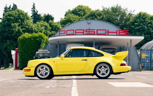 Joe Macari Goodwood track day 2021