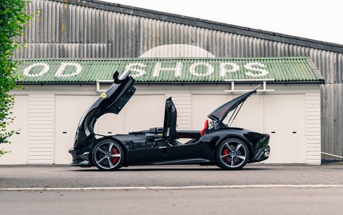 Joe Macari Goodwood track day 2021