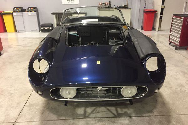 Ferrari 250 GT California Spider LWB