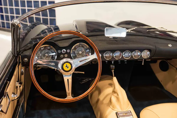 Ferrari 250 GT California Spider LWB