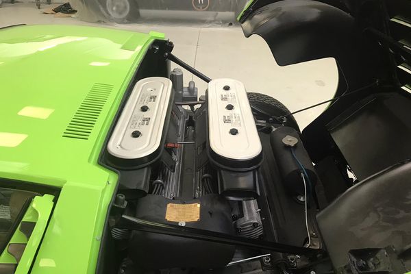 Lamborghini Miura P400 