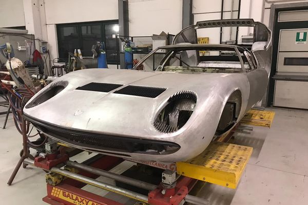 Lamborghini Miura P400 