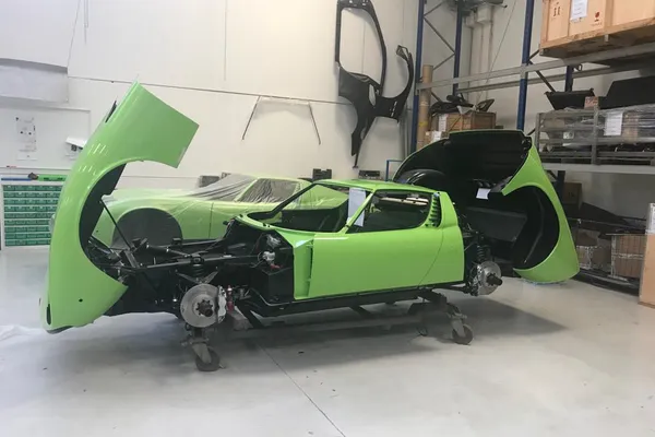 Lamborghini Miura P400 