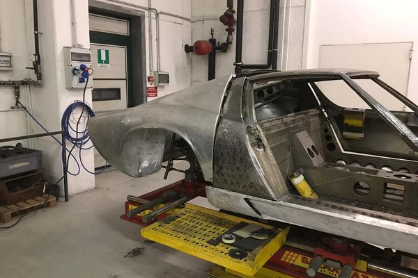 Lamborghini Miura P400 