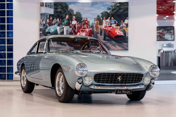 Ferrari 250 GT Lusso