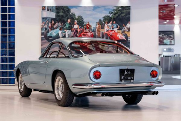 Ferrari 250 GT Lusso