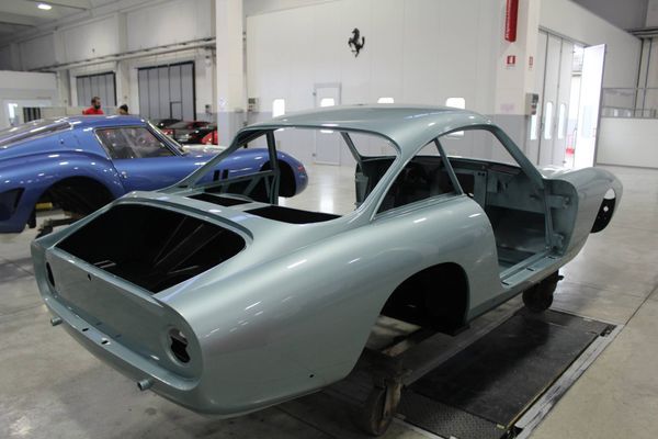 Ferrari 250 GT Lusso