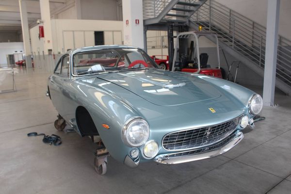 Ferrari 250 GT Lusso