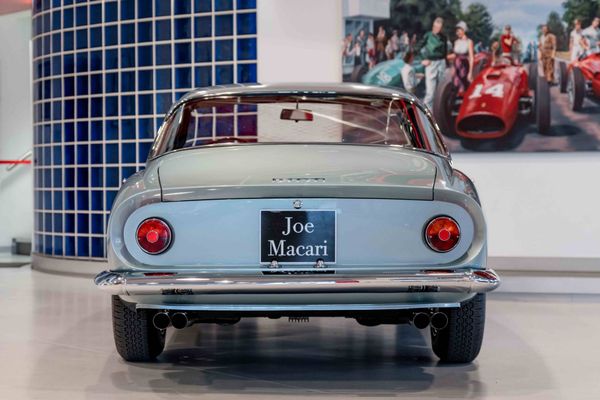 Ferrari 250 GT Lusso