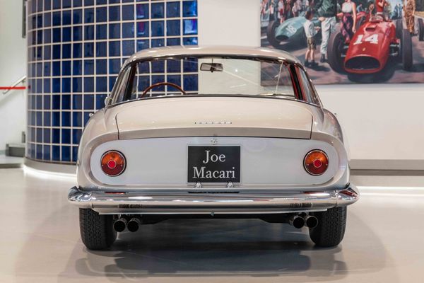 Ferrari 250 GT Lusso