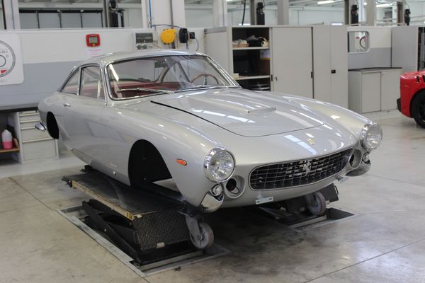 Ferrari 250 GT Lusso