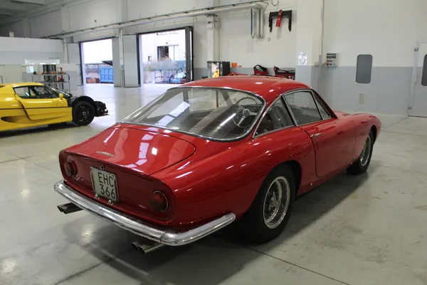 Ferrari 250 GT Lusso