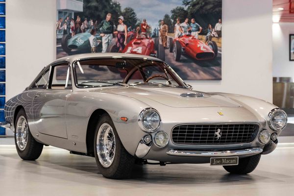 Ferrari 250 GT Lusso
