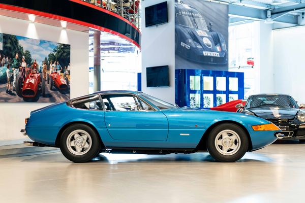 Ferrari 365 GTB/4 Daytona