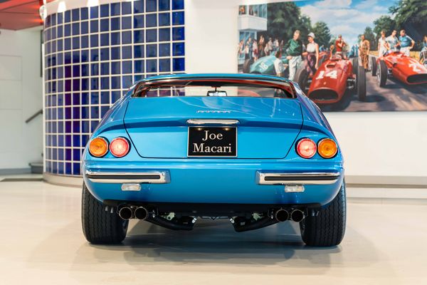 Ferrari 365 GTB/4 Daytona