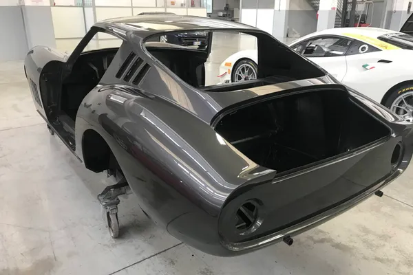 Ferrari 275 GTB 6 Carb