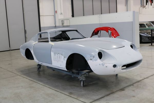 Ferrari 275 GTB 6 Carb