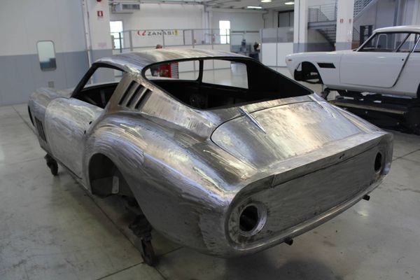 Ferrari 275 GTB 6 Carb