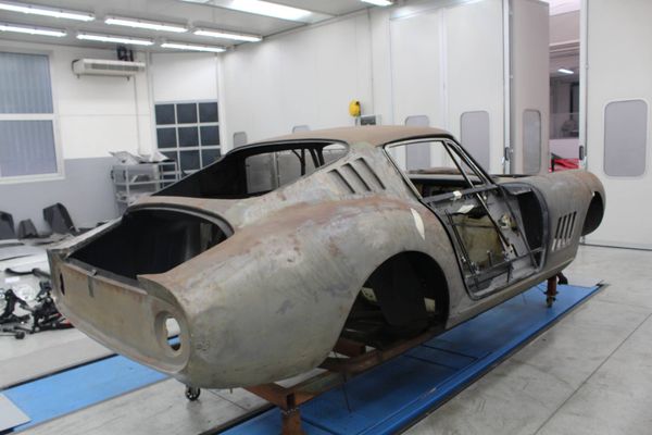 Ferrari 275 GTB 6 Carb