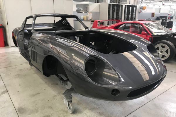 Ferrari 275 GTB 6 Carb