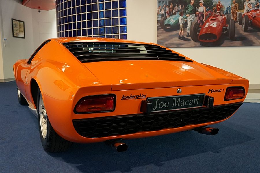 1968 Lamborghini Miura P400