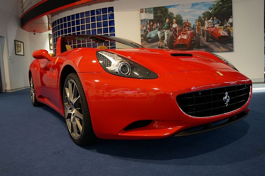 2010 Ferrari California (2010)
