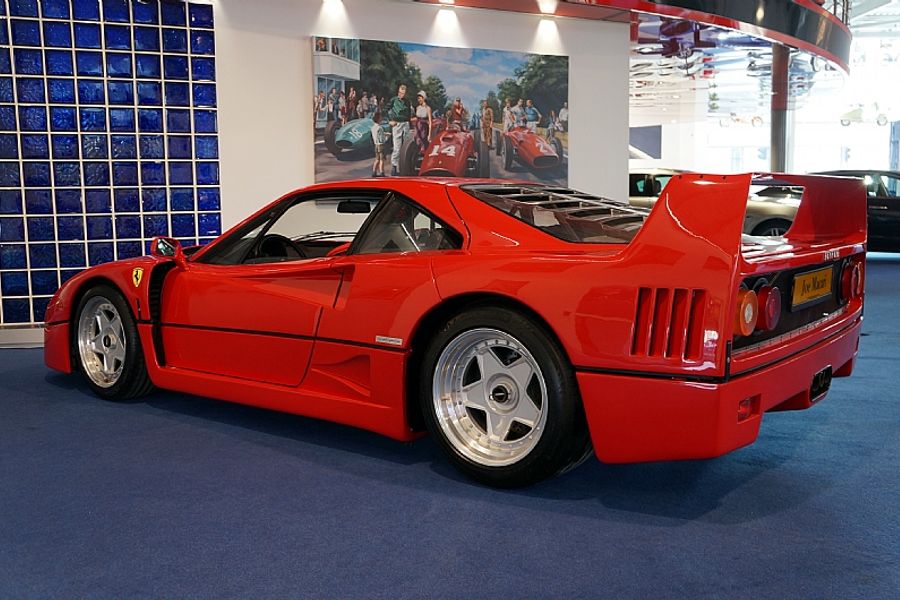 1990 Ferrari F40