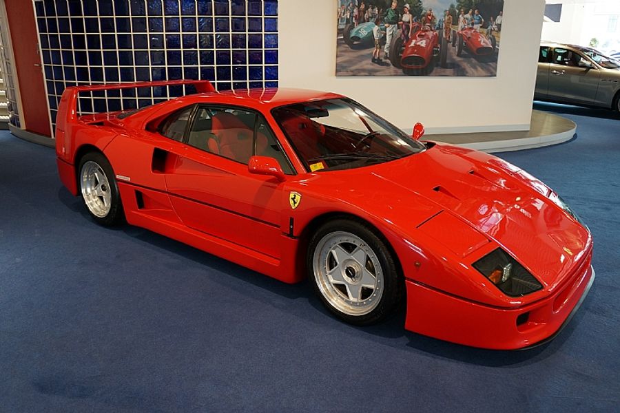 1990 Ferrari F40