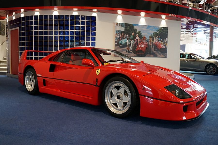 1990 Ferrari F40
