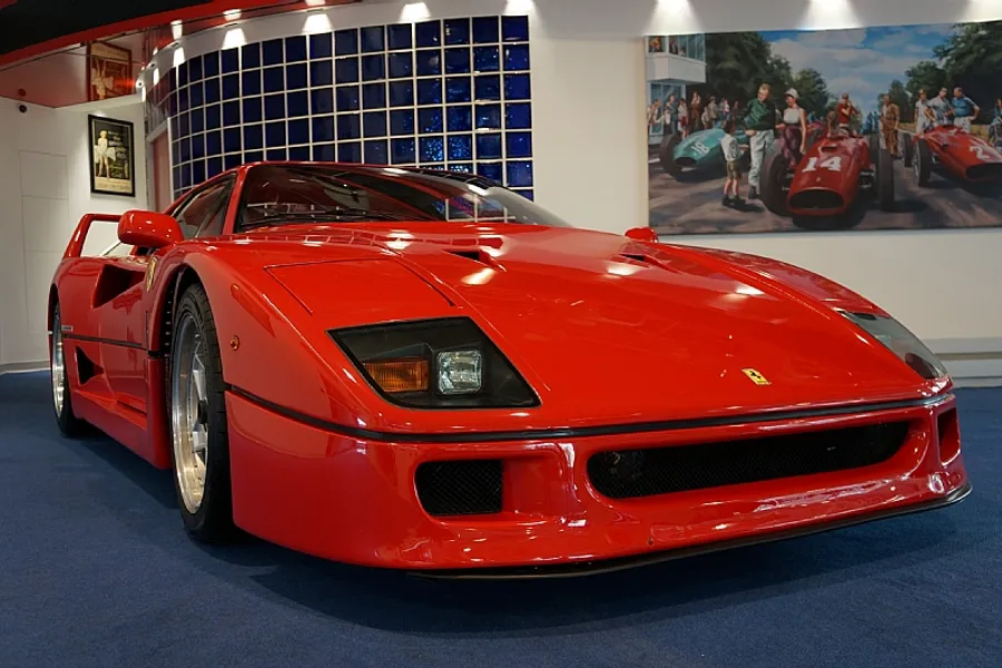 1990 Ferrari F40