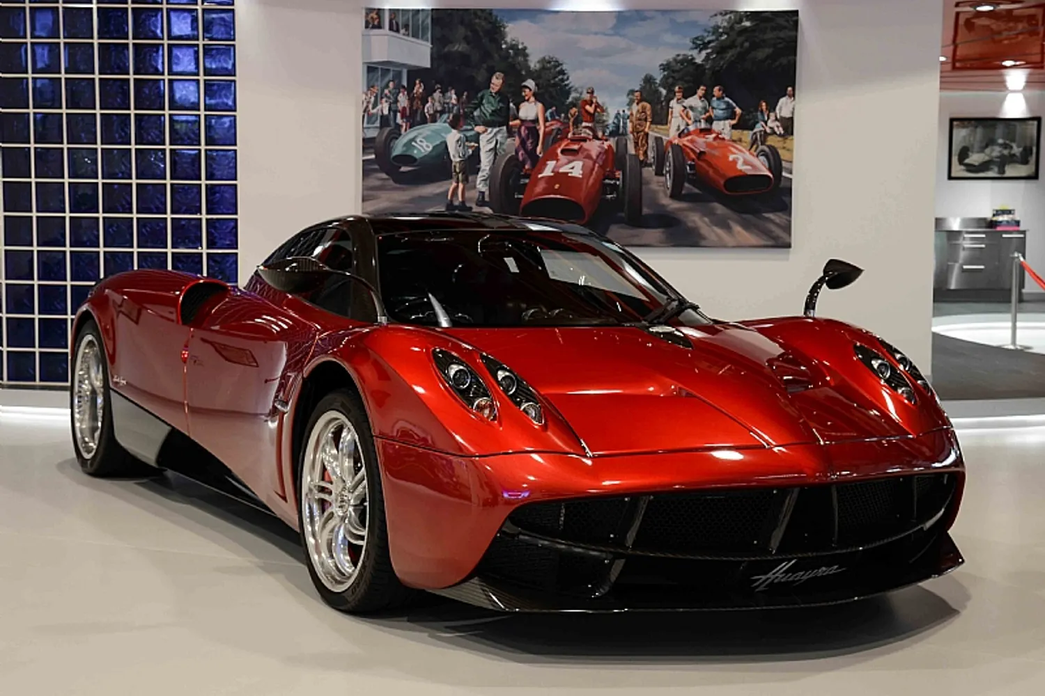 2013 Pagani Huayra