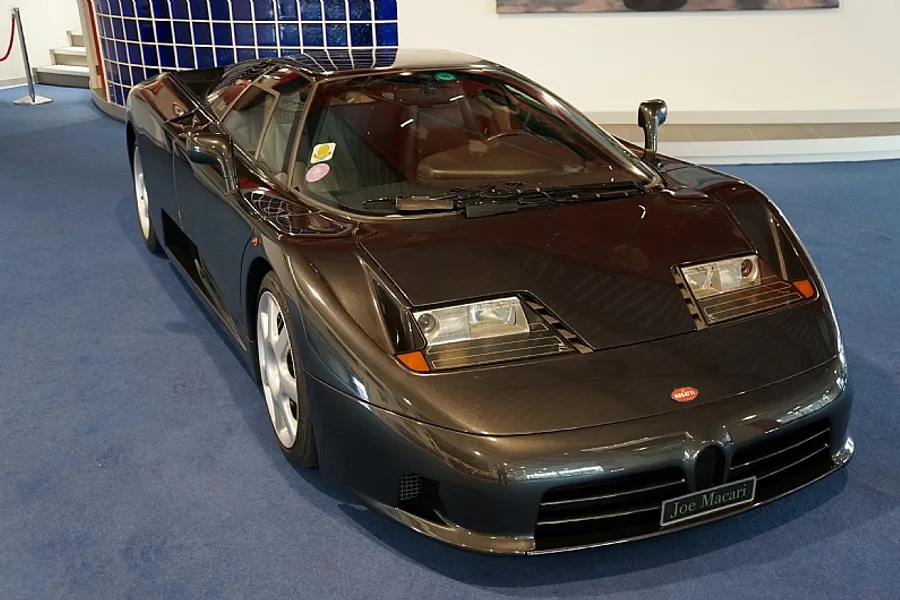 1994 Bugatti EB110 GT