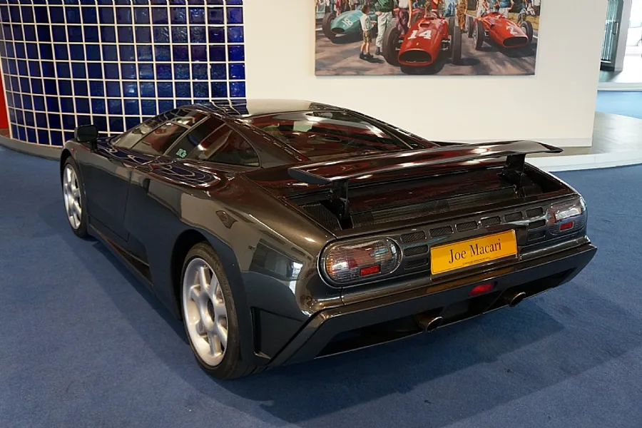 1994 Bugatti EB110 GT