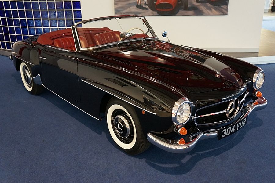 1957 Mercedes Benz 190 SL Roadster