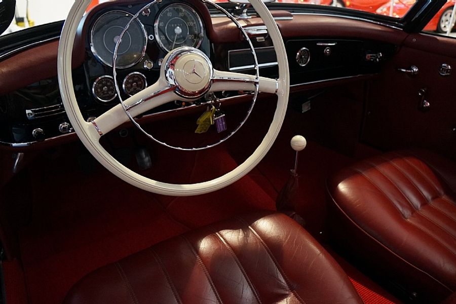 1957 Mercedes Benz 190 SL Roadster