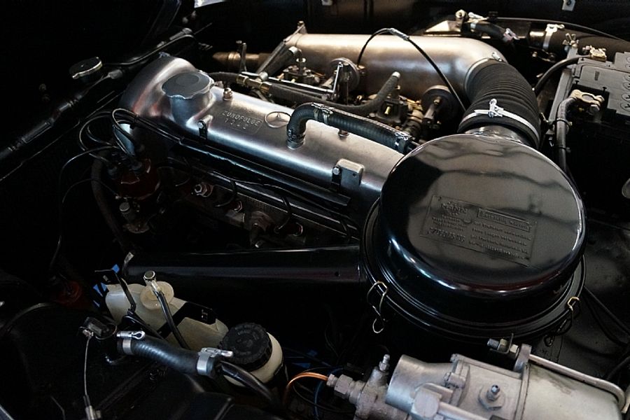 1957 Mercedes Benz 190 SL Roadster