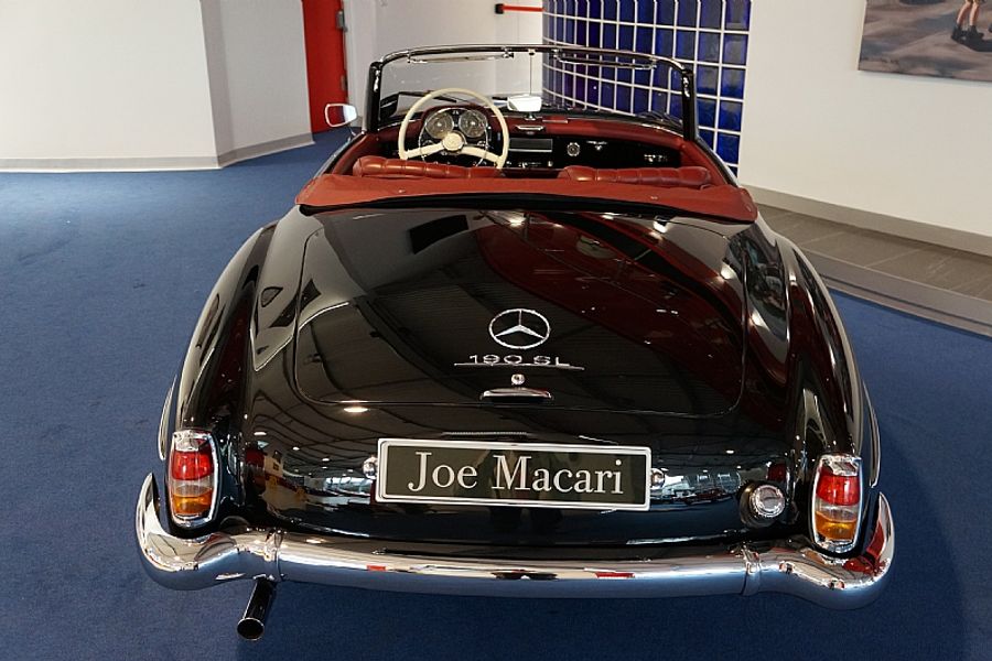 1957 Mercedes Benz 190 SL Roadster