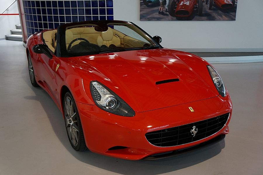 2010 Ferrari California