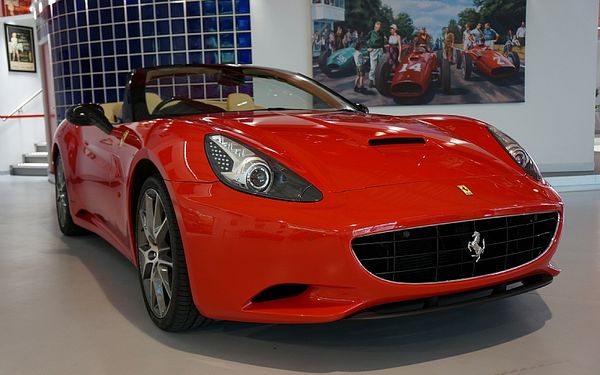 2010 Ferrari California
