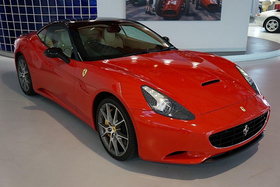2010 Ferrari California